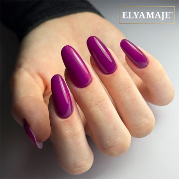 Manucure avec le Vernis Semi-Permanent n°109 – Purple flowers