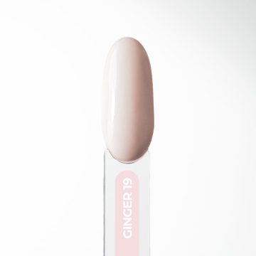 Tips présentant le vernis semi-permanent Elyamaje n°19 - Ginger