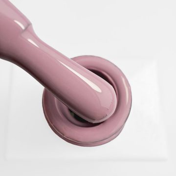 Le Vernis Semi-Permanent n°26 – Burberry – violet clair Elyamaje