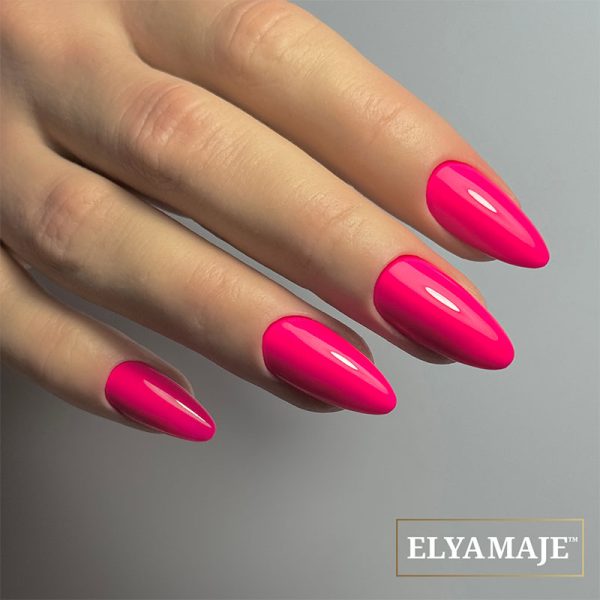 Manucure avec le Vernis Semi-Permanent n°48 – Flash Pink_Elyamaje