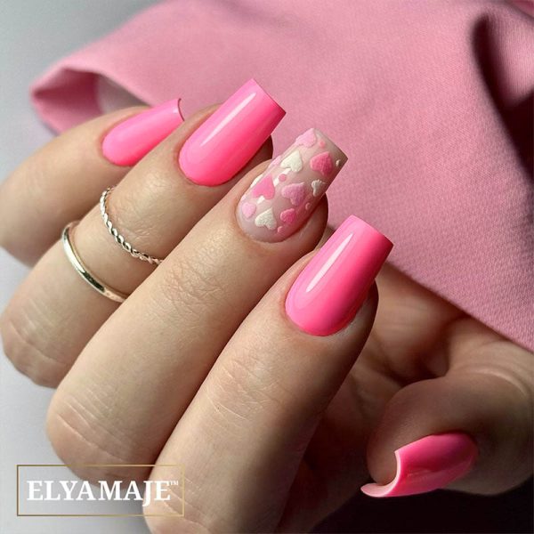 Manucure nail art St Valentin avec le Vernis Semi-Permanent n°55 – Mademoiselle - Elyamaje