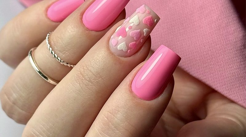 Manucure nail art St Valentin