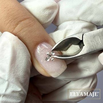 Polycut_coupe capsule & strass_Elyamaje