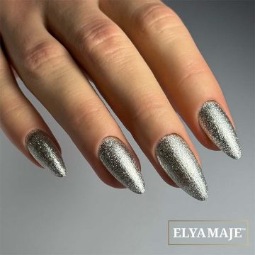 Manucure avec le Vernis Semi-Permanent n°236 – Indiana - Elyamaje