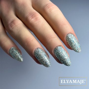 Vernis Semi-Permanent n°235 – Seattle sur Ongles – Elyamaje