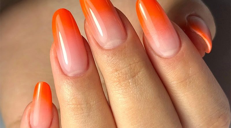 pose babycolor orange