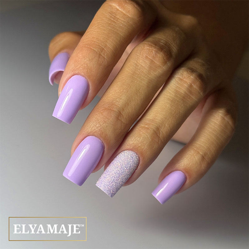 Manucure avec le Vernis Semi-Permanent n°30 - Agadir - Elyamaje