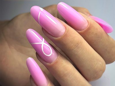 Pose rose et nailart blanc