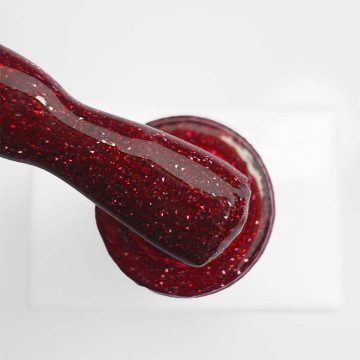 Le Vernis Semi-Permanent n°282 – Léa Queen – Elyamaje propose un rouge