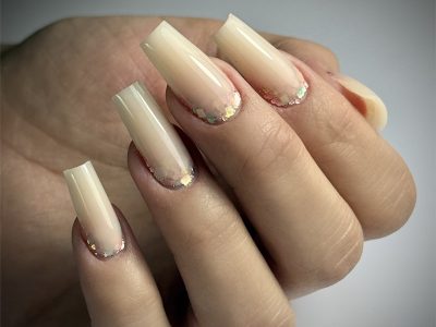 pose cuti glitter beige