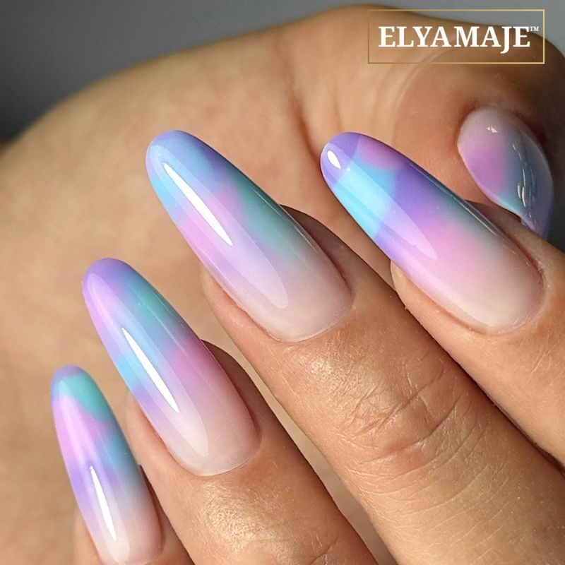 Ongles baby color