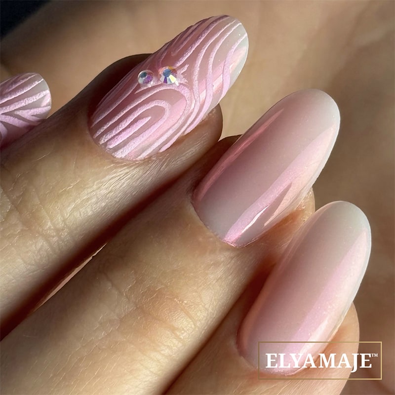 Inspiration nail art - ongles effet sirène
