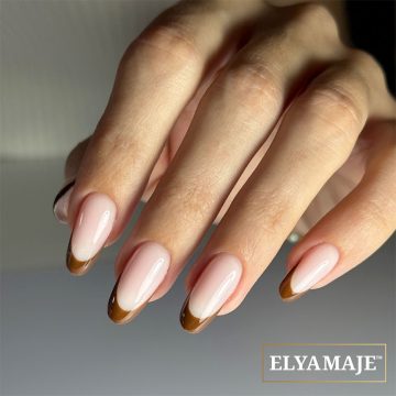 Exemple d'une pose french avec le perfect french choco 05