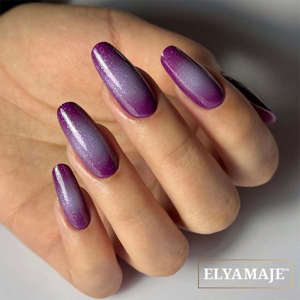 Manucure avec la pince à éponge_VSP_Elyamaje