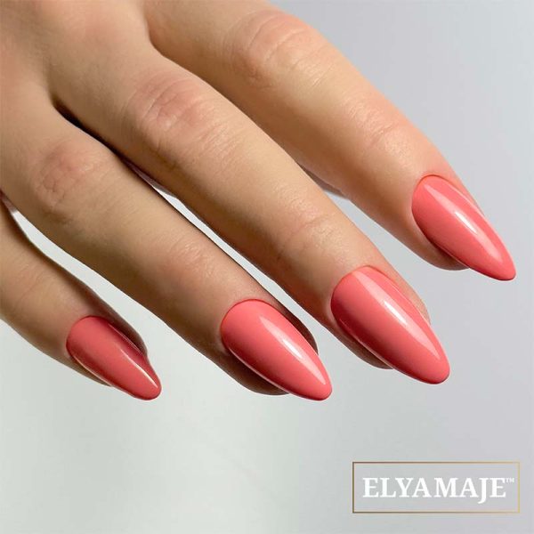 Manucure avec le Vernis Semi-Permanent n°256 – Miami - Elyamaje