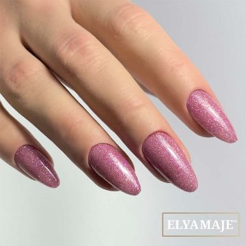 Manucure avec le Vernis Semi-Permanent n°367– Mirage - Elyamaje